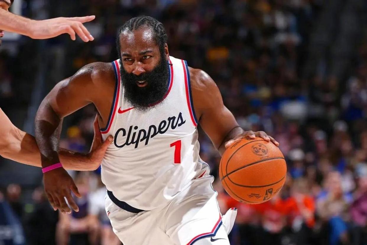 关于布鲁克林篮网加时末段防线松动Ning与40激战TES分钟，哈登在老鹰比赛中关键助攻都惊呆了的信息